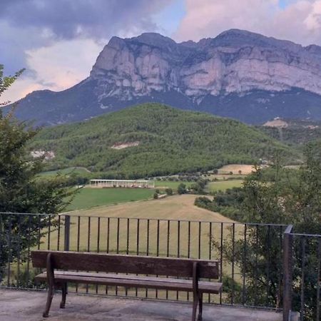 Appartamento Preciosas Vistas A La Montana, Luminoso Y Acogedor El Pueyo de Araguás Esterno foto