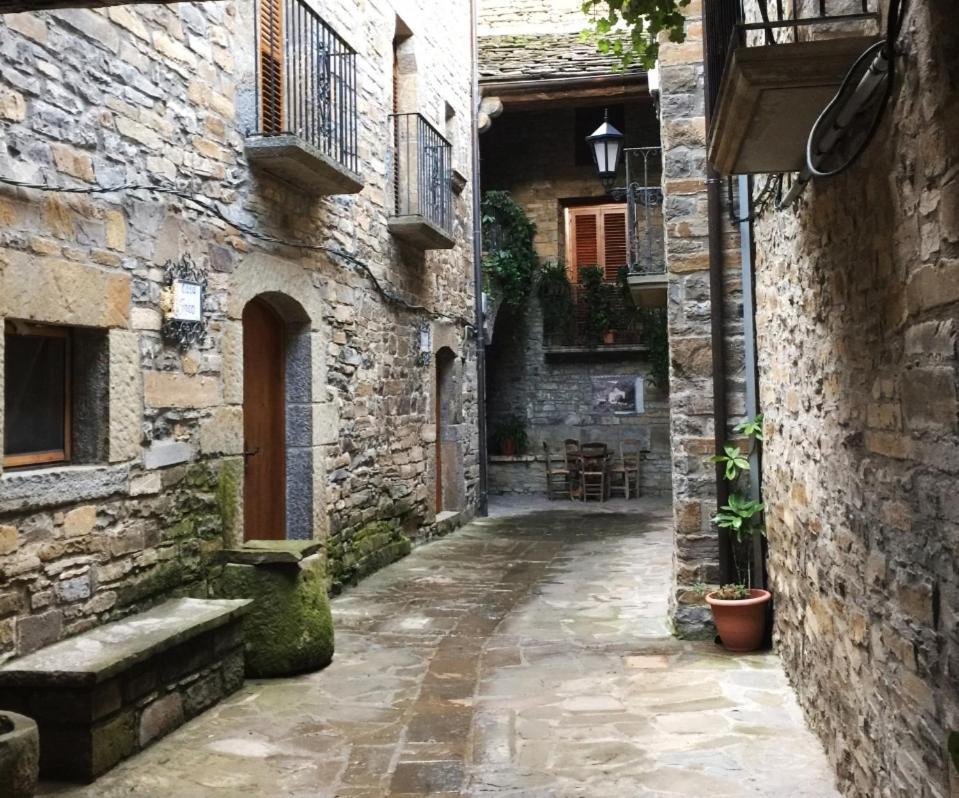 Appartamento Preciosas Vistas A La Montana, Luminoso Y Acogedor El Pueyo de Araguás Esterno foto